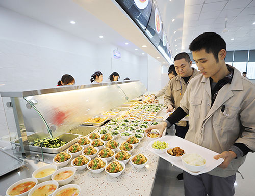 員工吃住行，公司大關懷丨易高家居下塘基地新食堂正式啟用！